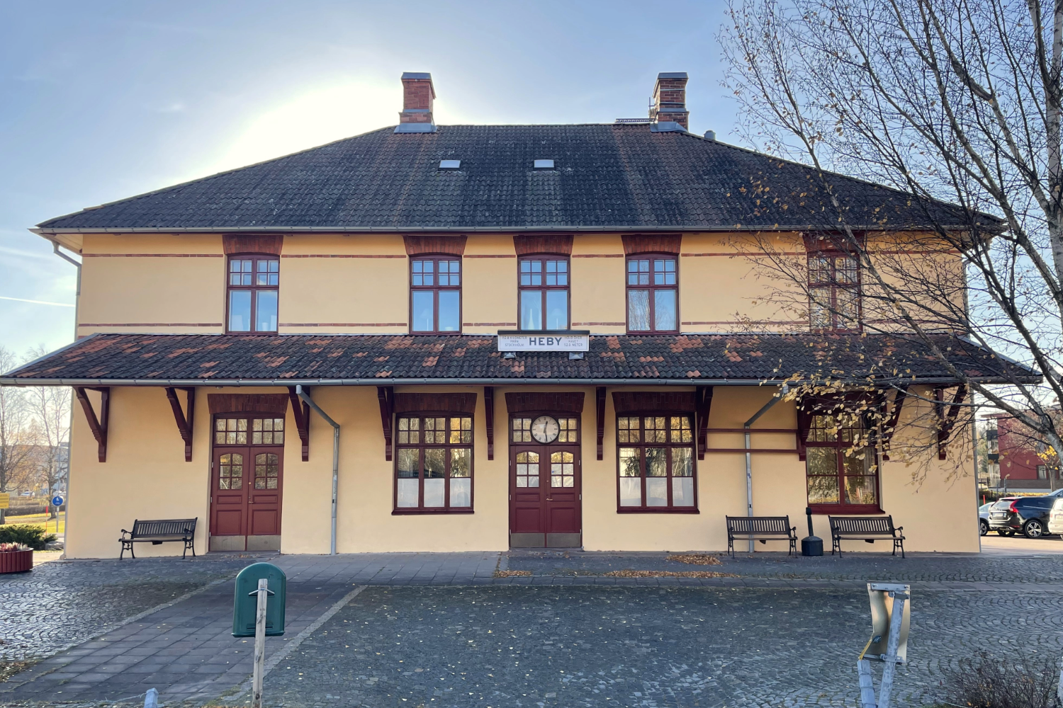 Stationshuset i Heby, Hebygårdars kontor