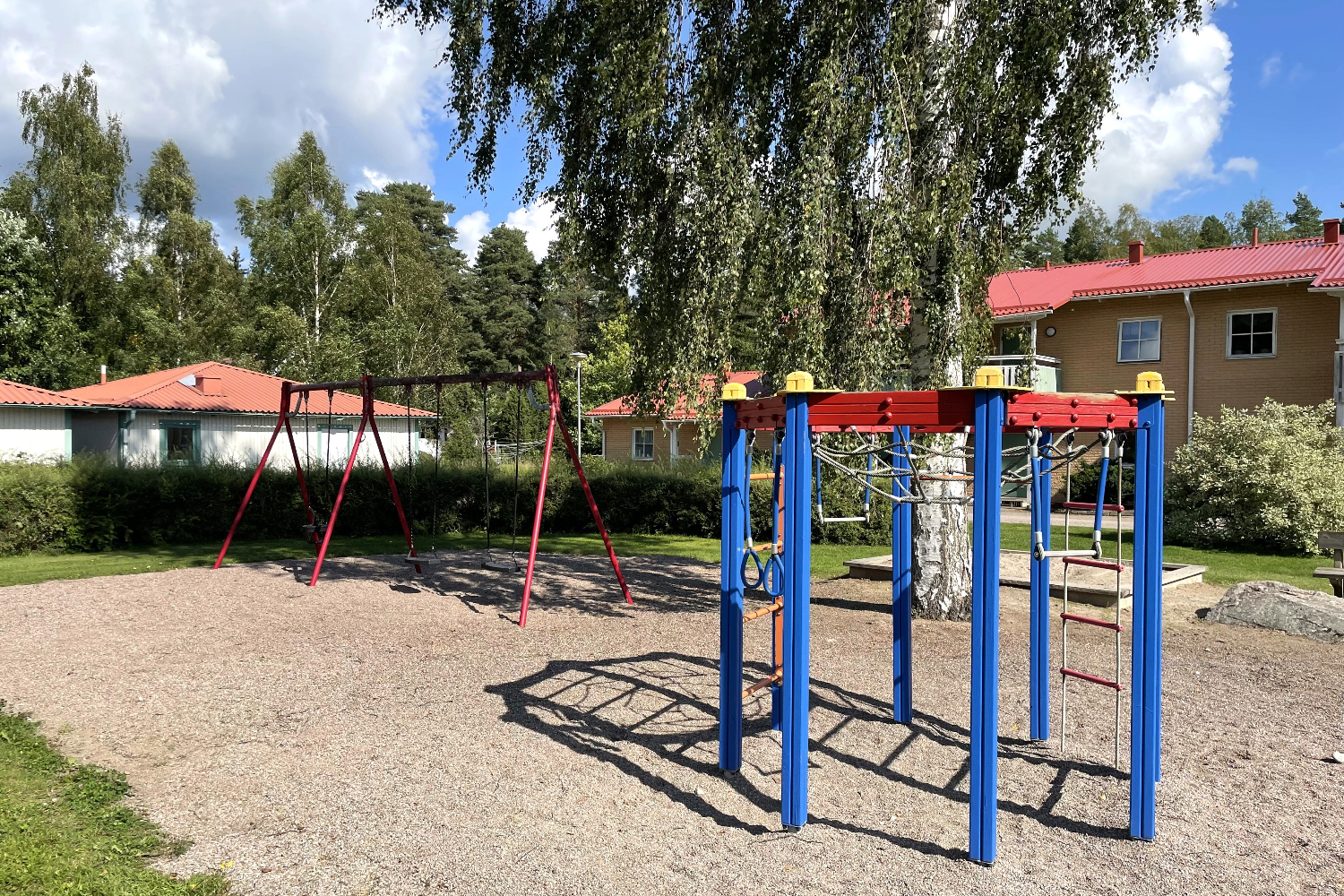 Ol-jansvägen 9-11 lekplats